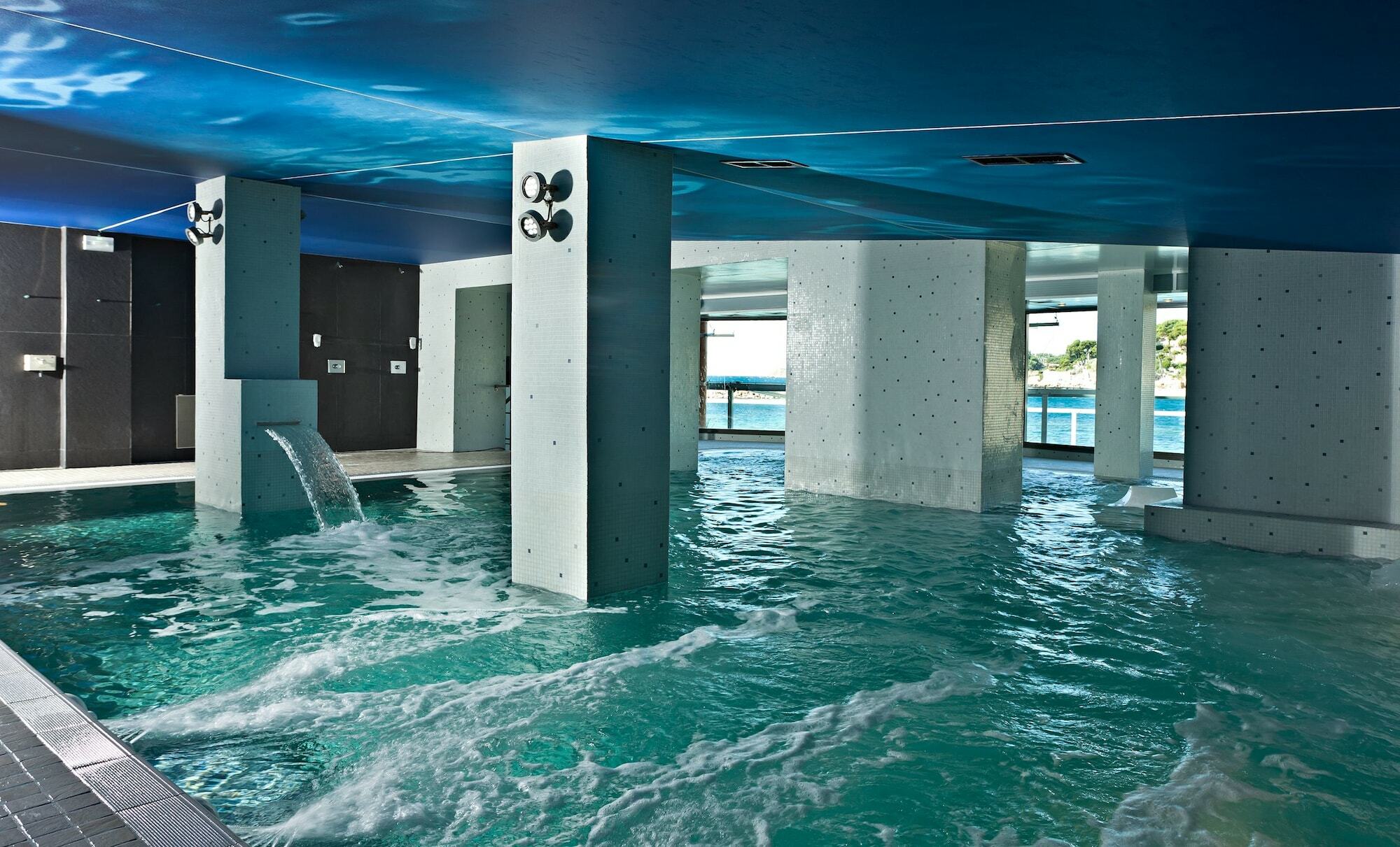 Thalazur Bandol Ile Rousse - Hotel & Spa エクステリア 写真